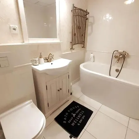 Augustianska Luxury Apartment