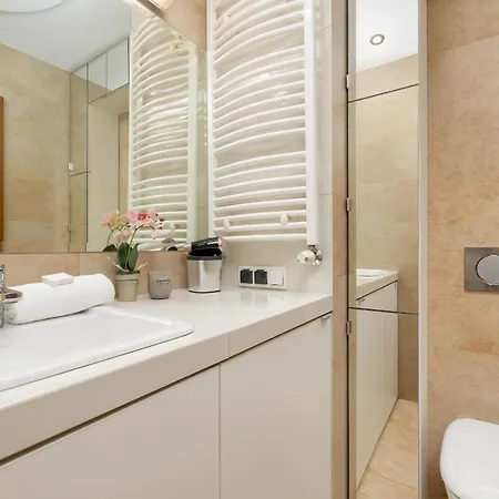 Centrum Krakowa Piekny Z Balkonem By Rent Like Krakow