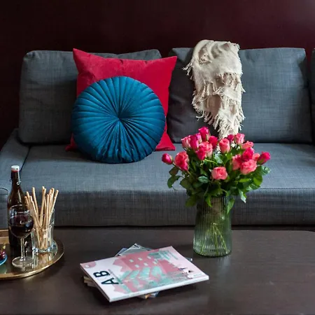 Quiet Luxury On Florianska Apartment