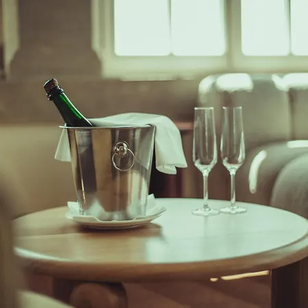 Zinar Castle Hotel Cracovie