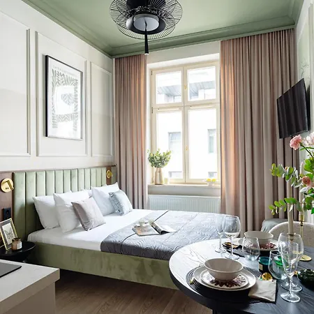Garden - Loftaffair Collection شقة كراكوفيا