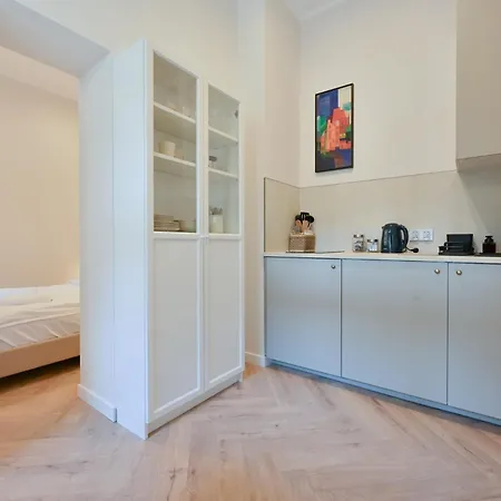 Apartment Rentplanet - Plac Matejki Krakow