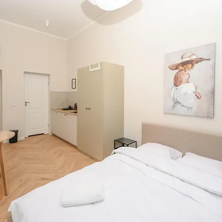 Apartment Rentplanet - Plac Matejki