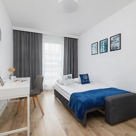 Nowoczesny Z Parkingiem Na Alei Pokoju W Krakowie By Renters Apartament Kraków