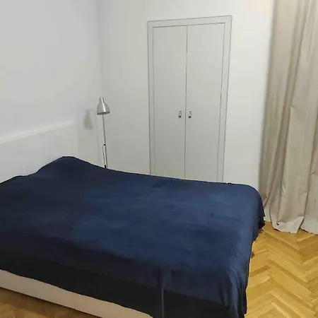 Centrally Located For 9 Guests Garbarska Apartment Krakow