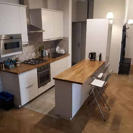 Apartment Centrally Located For 9 Guests Garbarska Krakow