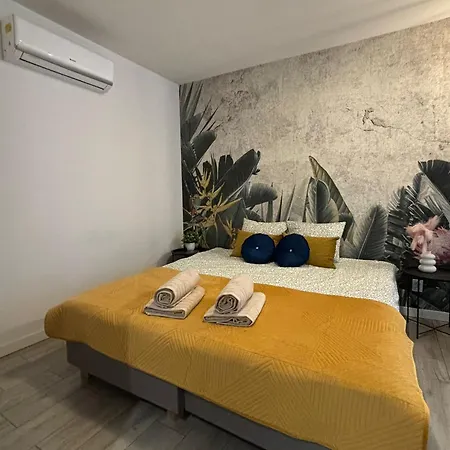 Wow! Paradise Aparthostel Apartament