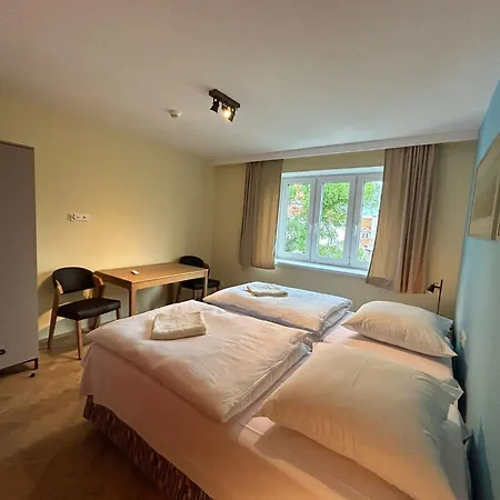 Penzion Cybulskiego Guest