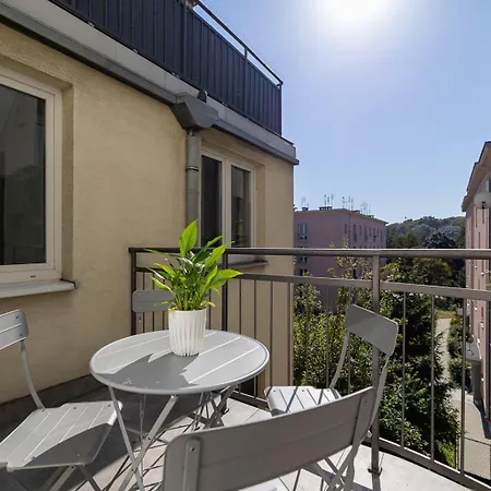 4 Bedroom With A Balcony - Prochowa 1 * Cracovia