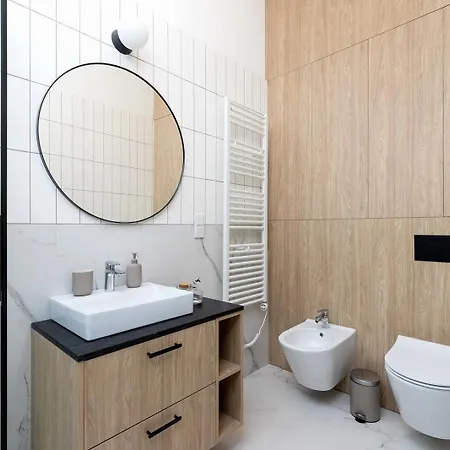 2 - Bedroom With Balcony - Rejtana 10