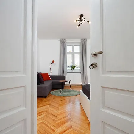 Zwierzyniecka Ulica -stare -zamek Na Wawelu Apartment