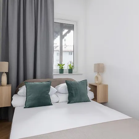 Apartment 4-bedroom - Private Sauna - Wielopole 7 *