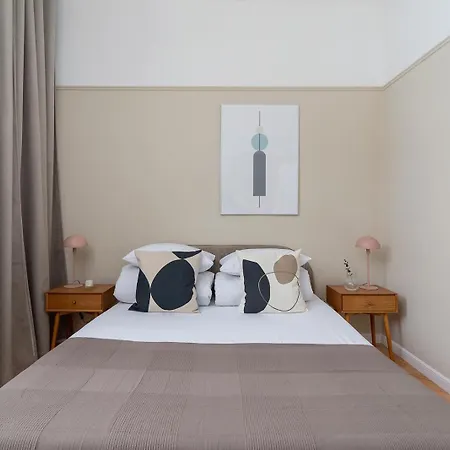 Apartment 2 - Bedroom - Rejtana 10 *