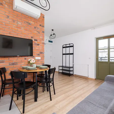 Dietla Apartament Z Klimatyzacja I Balkonem W Centrum Krakowa By Renters