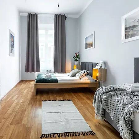 Friendhouse Krakau