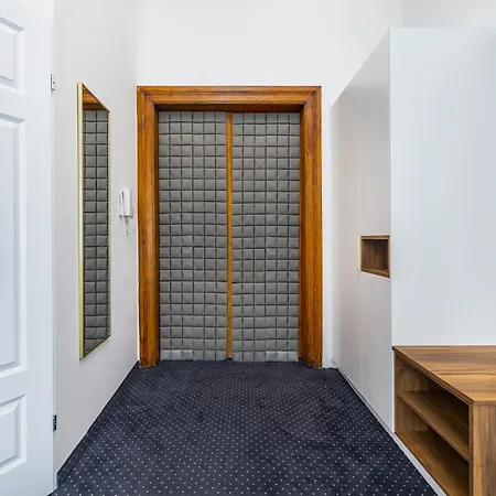 Bob Elite - Szpitalna Apartment *