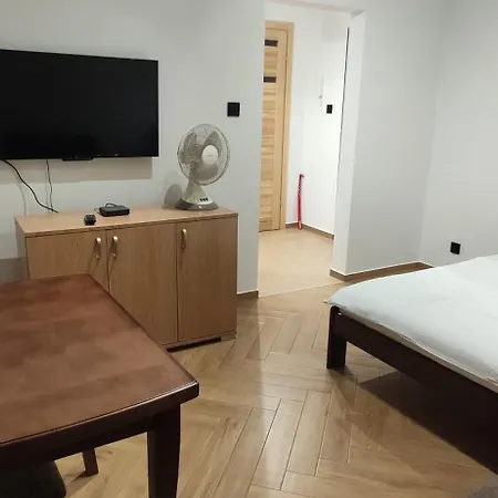Jerzmanowskiego Apartment