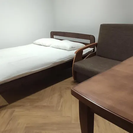 Jerzmanowskiego Apartment