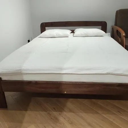 Jerzmanowskiego Apartment