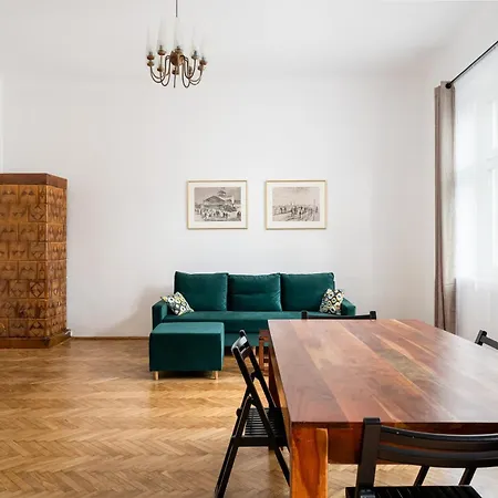 Planty Nowackiego Chic * Krakow