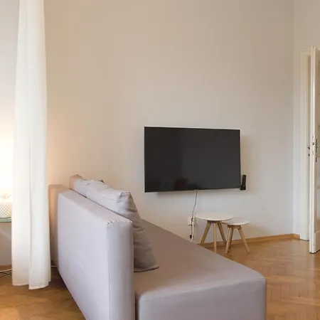 Unique Krasinskiego Street Apartment Krakau