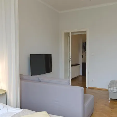 Unique Krasinskiego Street Apartment Krakau