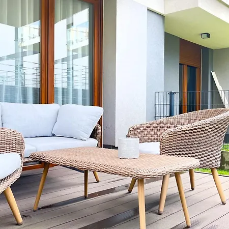 Apartment Classy 2-room With Private Garden And Air Conditioning- Old Town