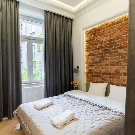 Apartment Vintage Charm In Old Town Jozefa Sarego A Krakow