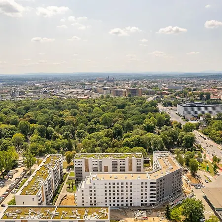 Old Town - Bus&tram Stops Nearby, Balcony - By Rentujemy Apartment *