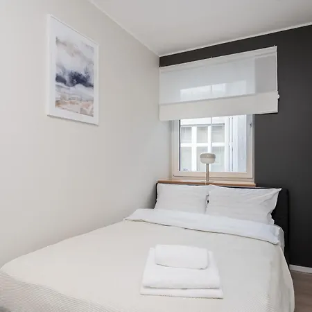 Old Town Modern Apartment *