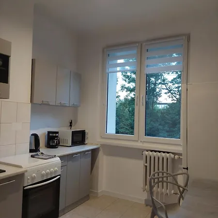 Aleja 29 Listopada Apartment