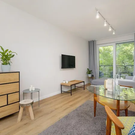 Apartment Ap With A Balcony- Podgorze- Kalwaryjska 34 Krakow
