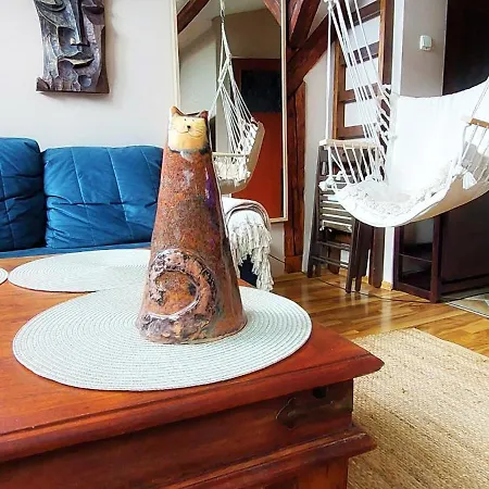 Apartment A Stone's Throw *