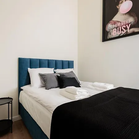 Apartment Krowoderska 55 - By Upstairs *