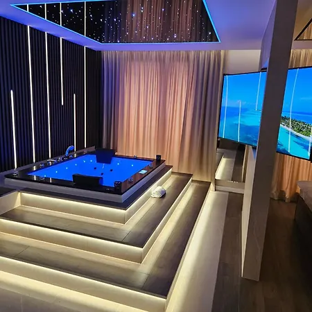 Masarska 8 Vip Jacuzzi Apartment
