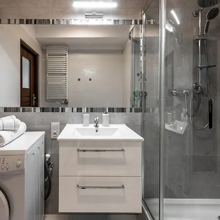 Apartment Loft 4 Osoby, Balkon, Miejsce Postojowe Krakow
