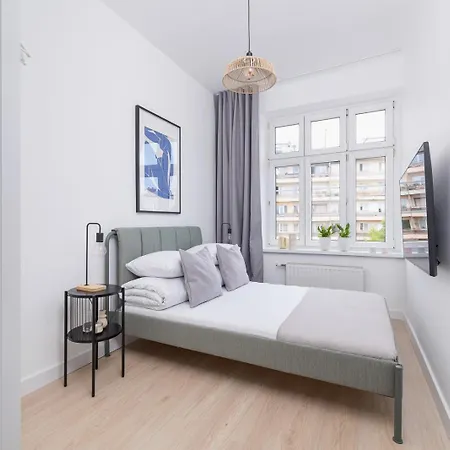 2-bedroom - Starowislna 69 Street