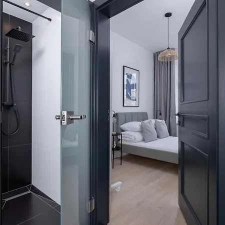 Apartment 2-bedroom - Starowislna 69 Street *