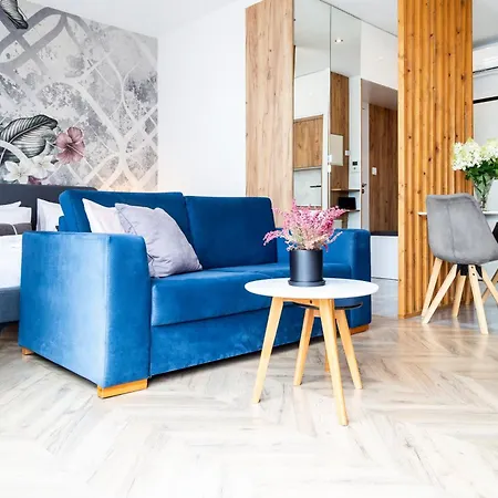 Househost - Rakowicka 20h Apartment