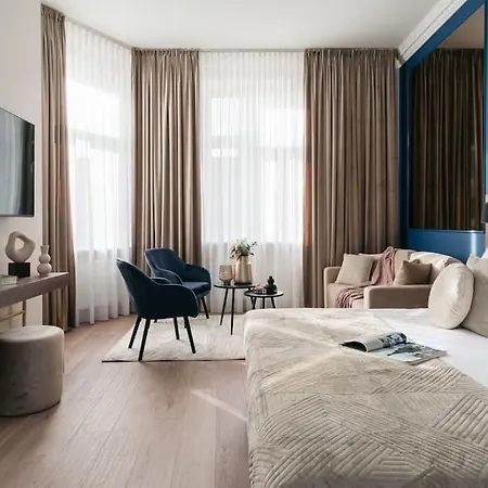 Apartament Deluxe Two-bedroom With Old Town View Kraków