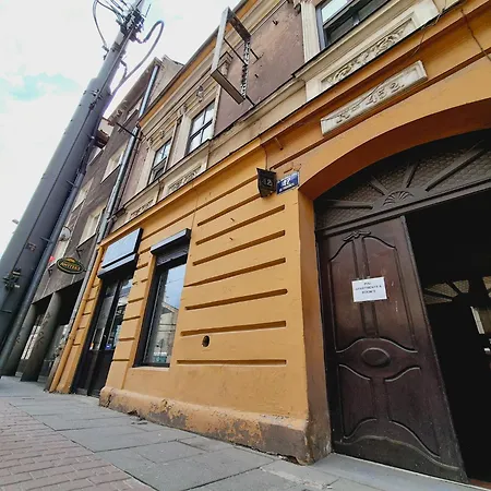 Hostel Pini - Przytulne W Centrum Krakowa *