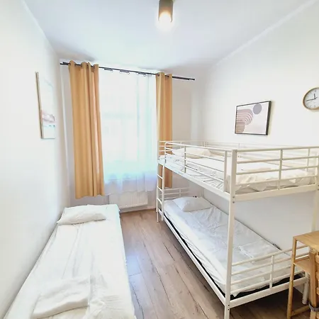 Pini - Przytulne W Centrum Krakowa Hostel *