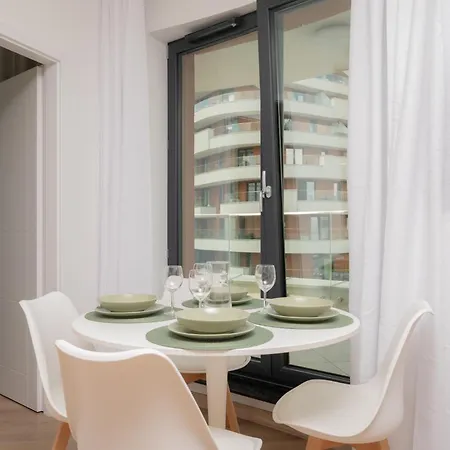 Rentplanet - Wislane Tarasy Krakow