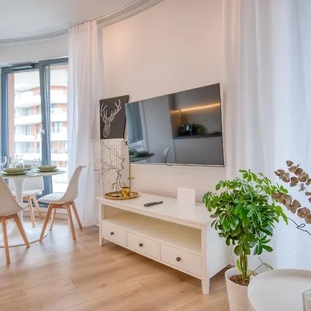 Apartment Rentplanet - Wislane Tarasy Krakow