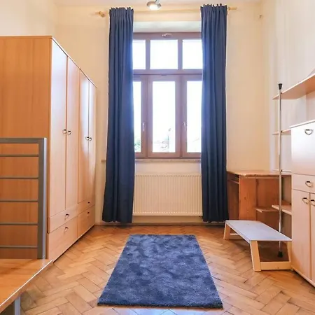 Big Cozy Free 1 Parking Apartment Krakow
