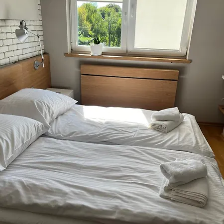 Villa Dom Z Ogrodem W Krakowie Krakow