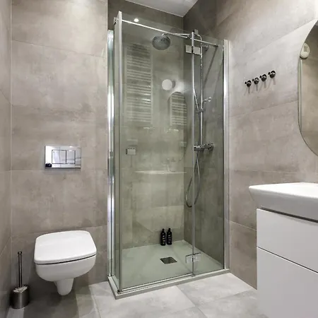 Tyzenhauz Piwna Street Apartment Krakow