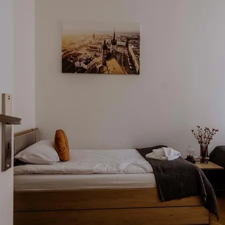 Apartment Golden Pearl - Main Square, 100 Sqm, 4