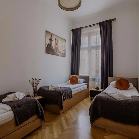 Golden Pearl - Main Square, 100 Sqm, 4