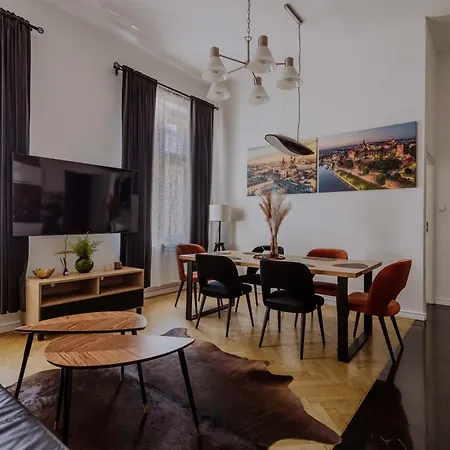 Apartment Golden Pearl - Main Square, 100 Sqm, 4 Krakow
